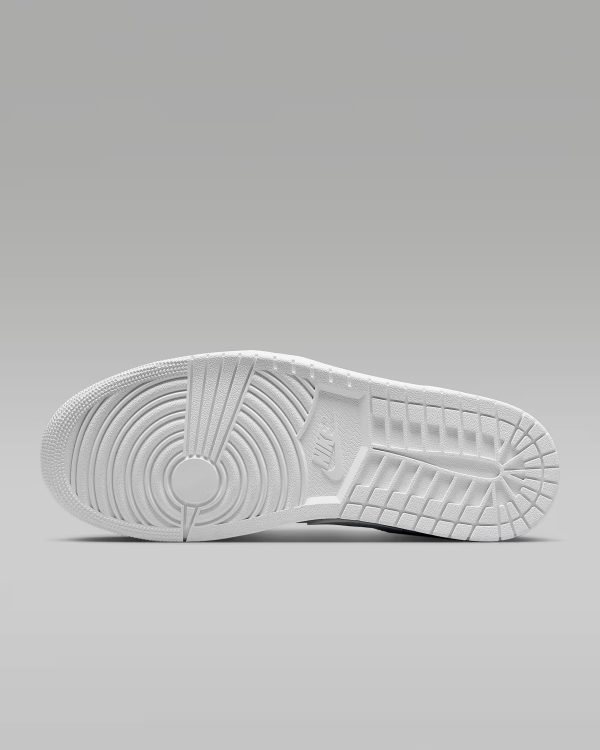 Air Jordan 1 Low - Image 2