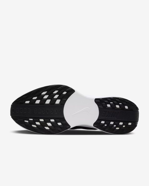 Nike Pegasus Plus - Image 2