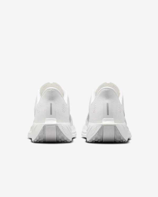 Nike Pegasus Plus - Image 6