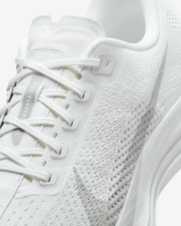 Nike Pegasus Plus - Image 7