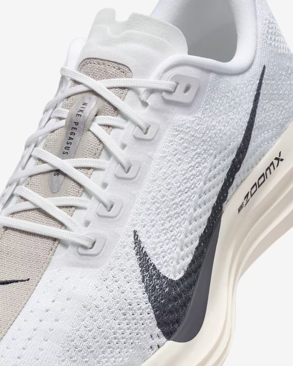 Nike Pegasus Plus - Image 7