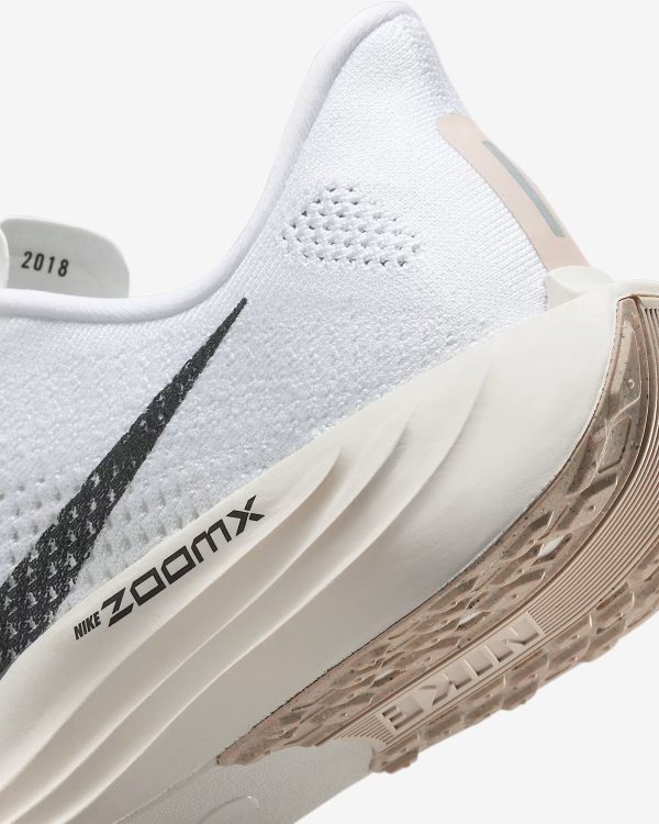 Nike Pegasus Plus - Image 8